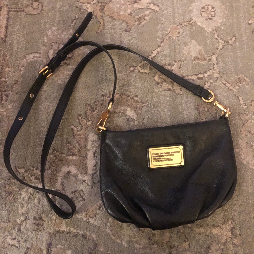 Small Marc Jacobs crossbody purse